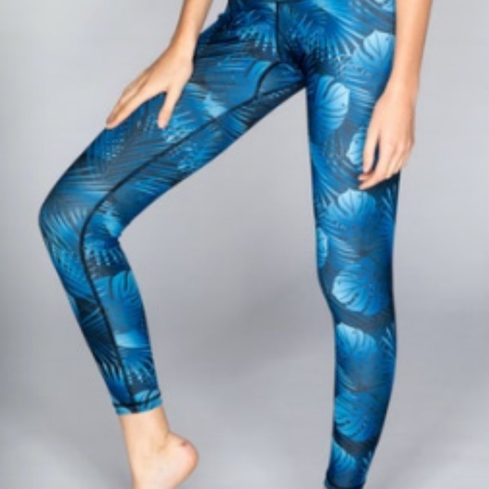CHRLDR - NIGHT PALMS - High Waisted Leggings